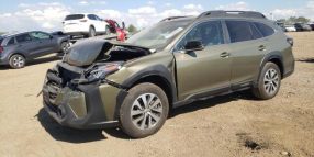 2024 Suburu Outback Premium AWD